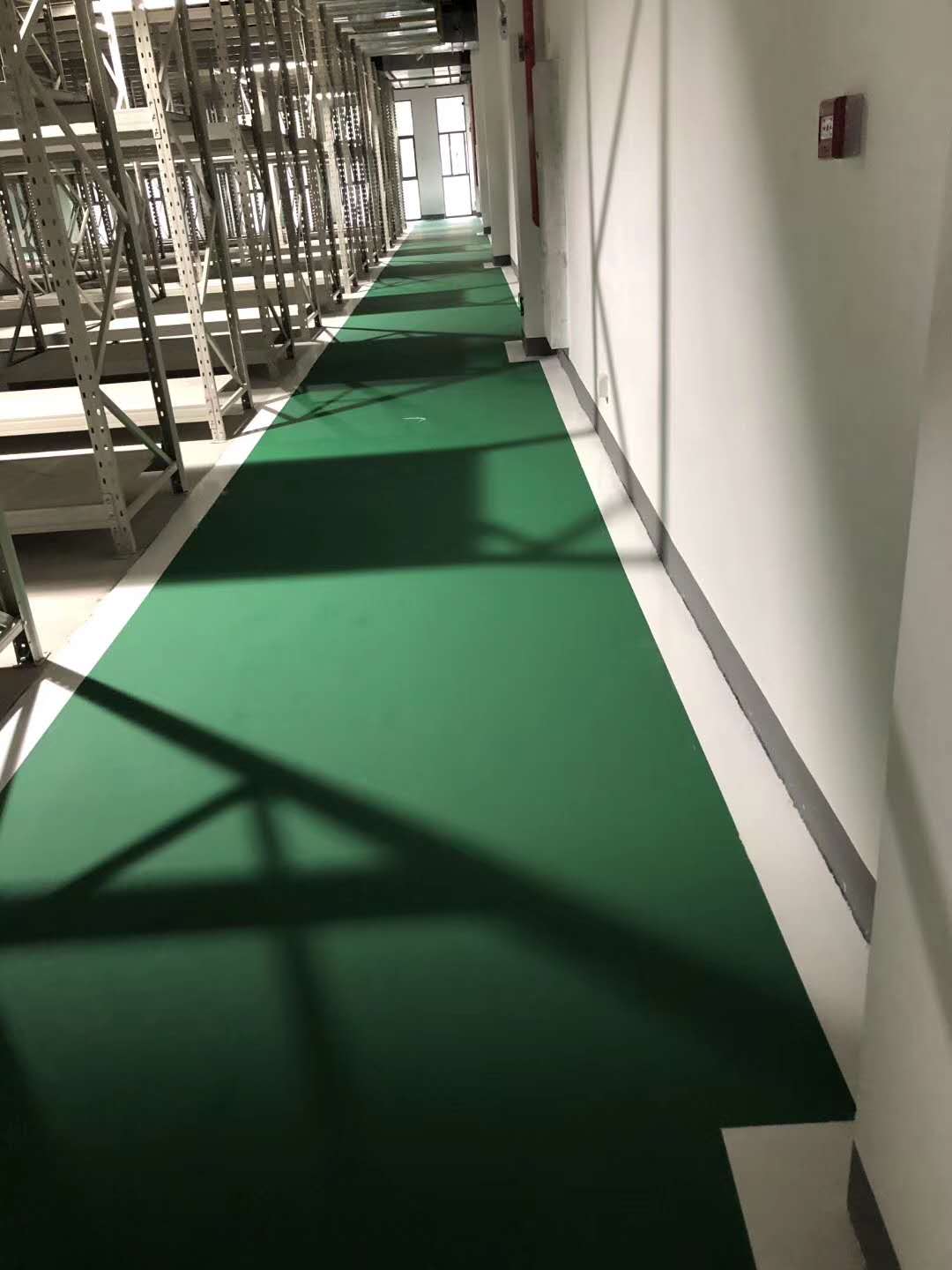 雅涂水漆硅彩無(wú)機(jī)水性地坪涂料Yatufloor?－G1